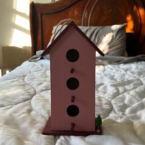 Flower birdhouse